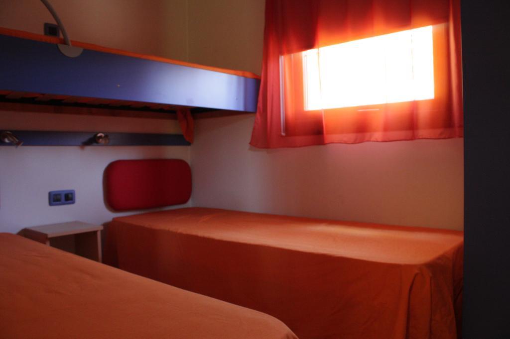 Camping I Melograni Marina Di Bibbona Værelse billede