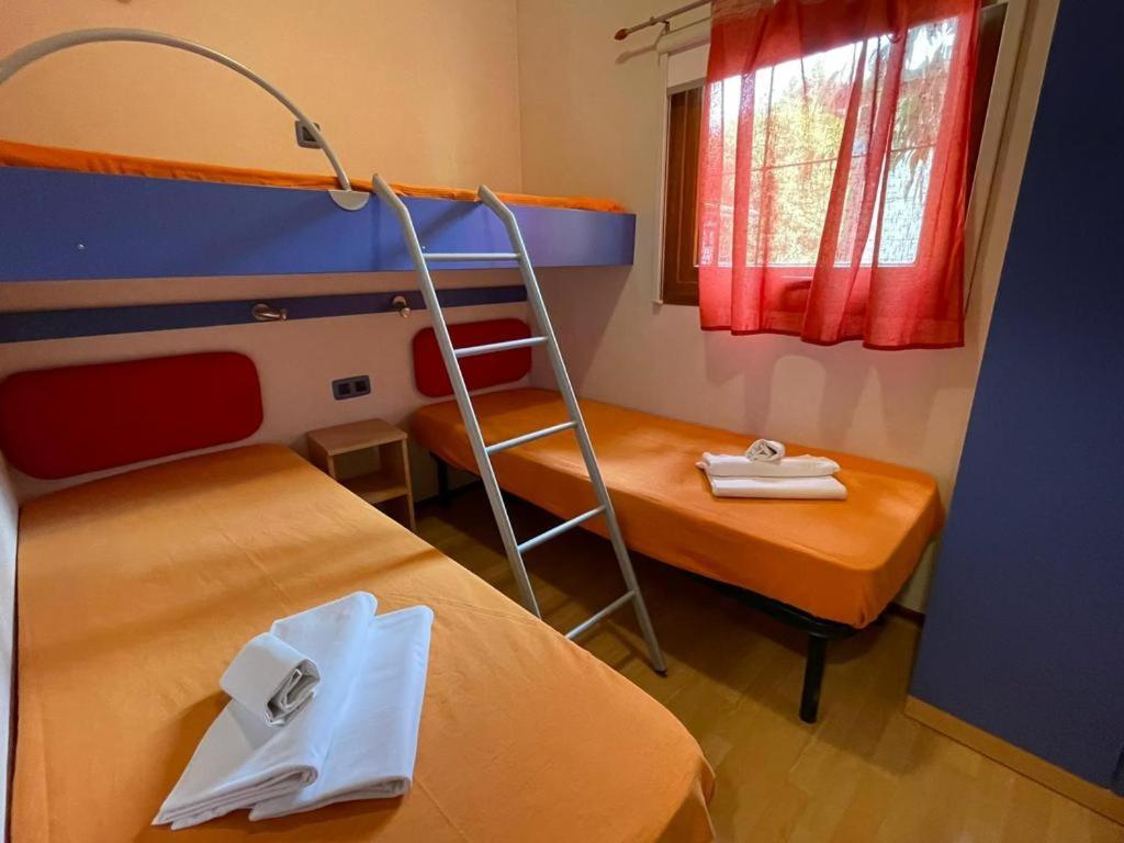 Camping I Melograni Marina Di Bibbona Eksteriør billede