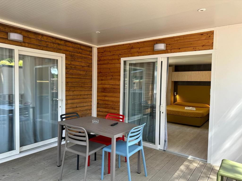 Camping I Melograni Marina Di Bibbona Eksteriør billede