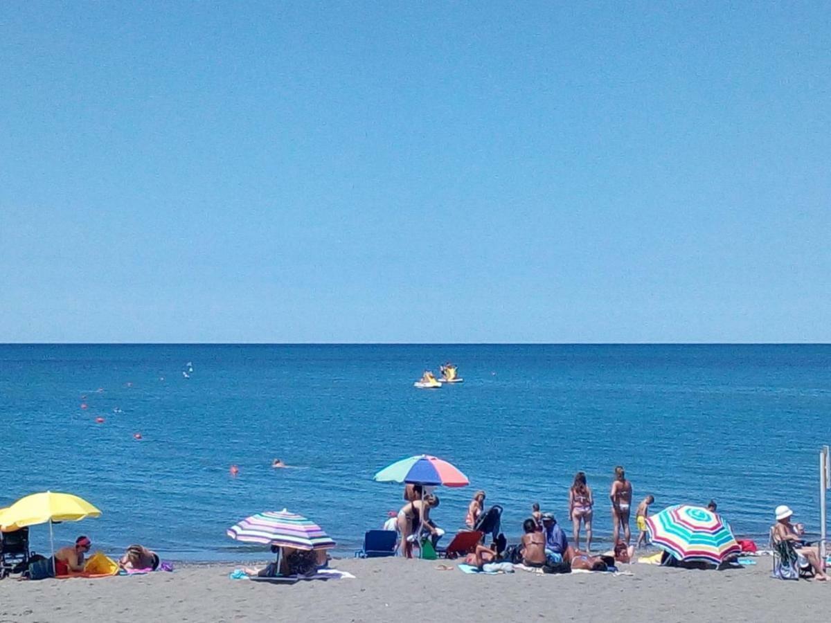 Camping I Melograni Marina Di Bibbona Eksteriør billede